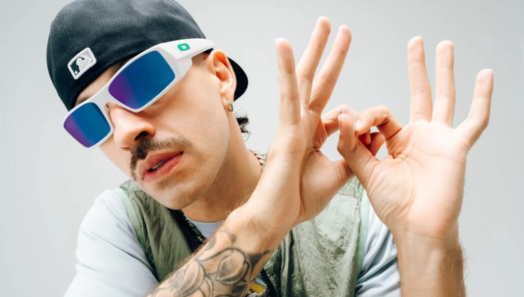 Feid brille dans les ténèbres avec MOR, no le Temas a la Oscuridad